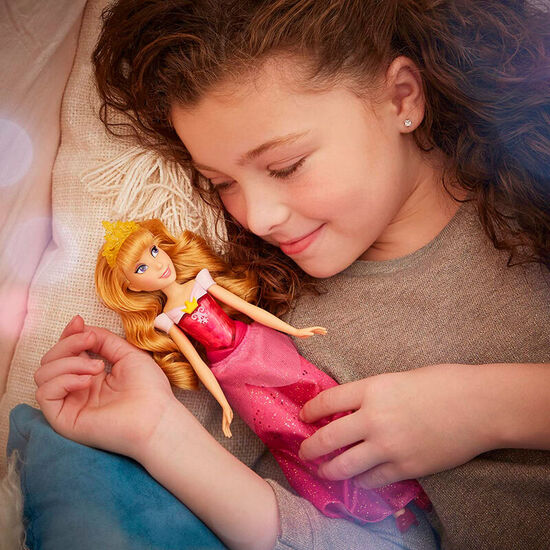 Comprar Muñeca Brillo Real Aurora La Bella Durmiente Disney
